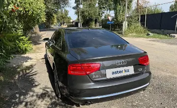 Audi A8 2011 года за 9 500 000 тг. в Алматы