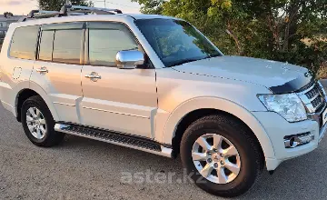 Mitsubishi Pajero 2018 года за 14 500 000 тг. в Костанай фото 2