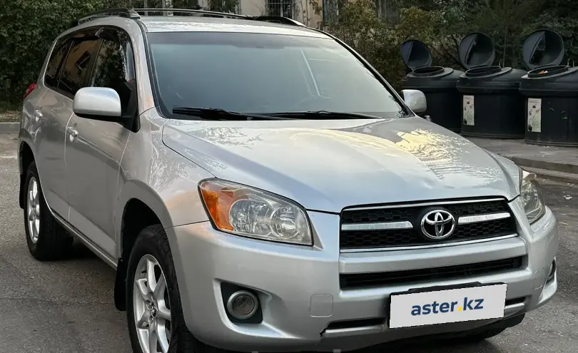 Toyota RAV4 2012 года за 8 300 000 тг. в Алматы фото 3