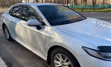 Toyota Camry 2020 года за 12 500 000 тг. в Алматы фото 2