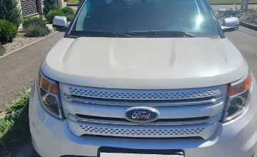 Ford Explorer 2014 года за 9 600 000 тг. в Алматы фото 2