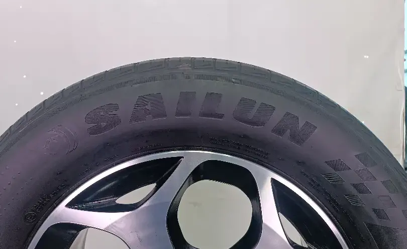 БУ летние шины 215/65 R16 Sailun Atrezzo за 253125 тг. в Алматы - фото 2