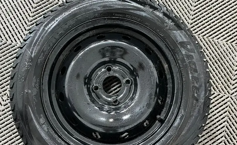 БУ зимние шины 185/65 R15 Viatti Brina Nordico за 95900 тг. в Астане - фото 10