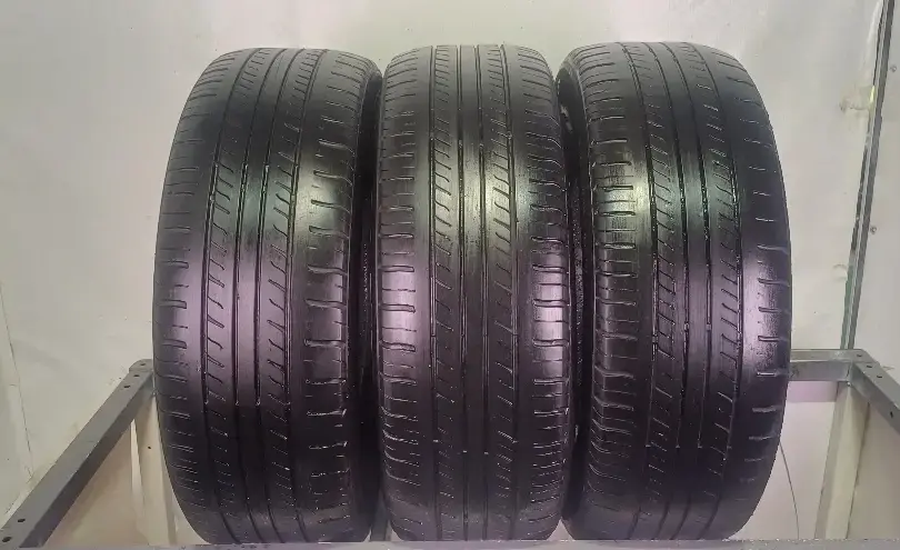 БУ летние шины 215/65 R16 Triangle TR928 за 28182 тг. в Алматы 