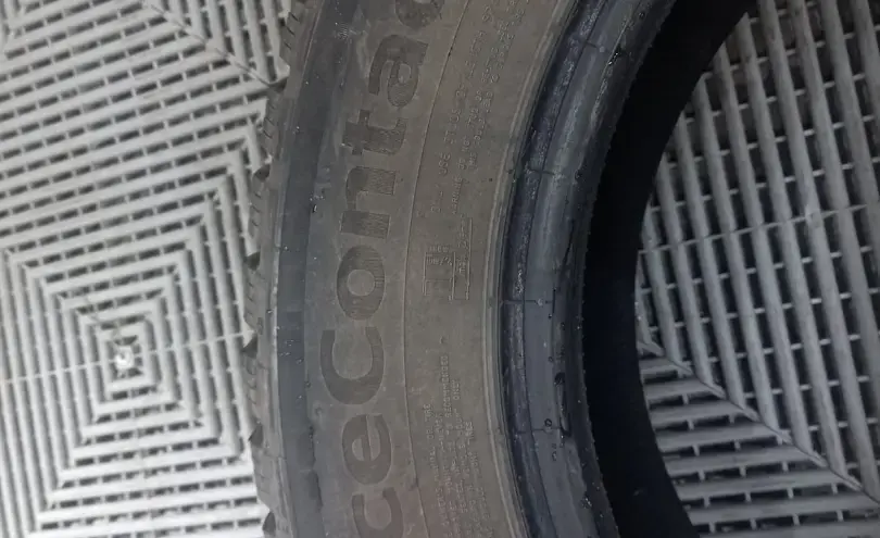 БУ зимние шины 205/60 R16 Continental IceContact 3 за 66360 тг. в Астане 