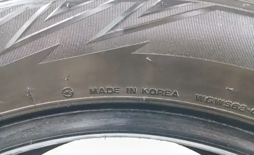 БУ зимние шины 255/50 R19 Winguard winSpike WH62 за 75600 тг. в г. Астана - фото 4