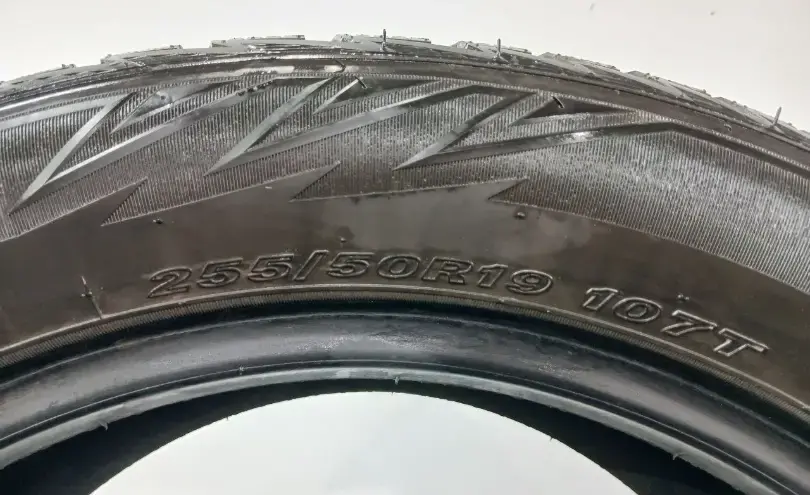 БУ зимние шины 255/50 R19 Winguard winSpike WH62 за 75600 тг. в г. Астана - фото 3