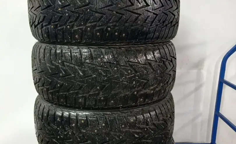 БУ зимние шины 255/50 R19 Winguard winSpike WH62 за 75600 тг. в г. Астана 