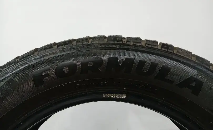 БУ зимние шины 225/60 R18 Formula Ice FR за 50400 тг. в г. Астана - фото 2